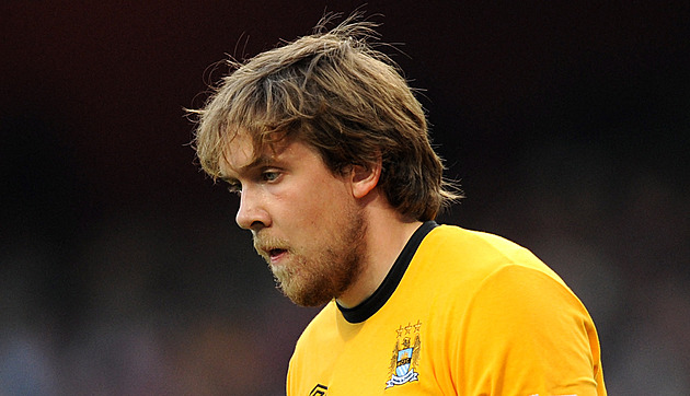 Chvilka v Manchesteru City a celé Faery na nohou. Z ovčích ostrovů do top ligy? Rarita!