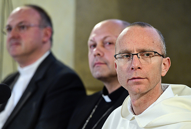 Duka byl zvyklý jít hlavou proti všem, říká představený dominikánů