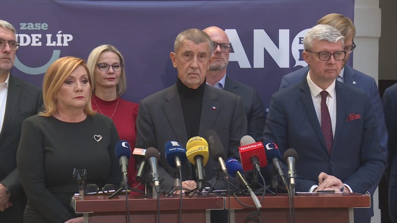 Babiš: Zveřejnit jména ministrů? Záleží na prezidentovi. Fialův rozpočet nelze opravit