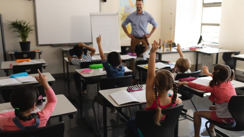 Školy v Británii hlásí případy „viktoriánské“ nemoci: Zaměňuje se s ekzémem, bleskově se šíří