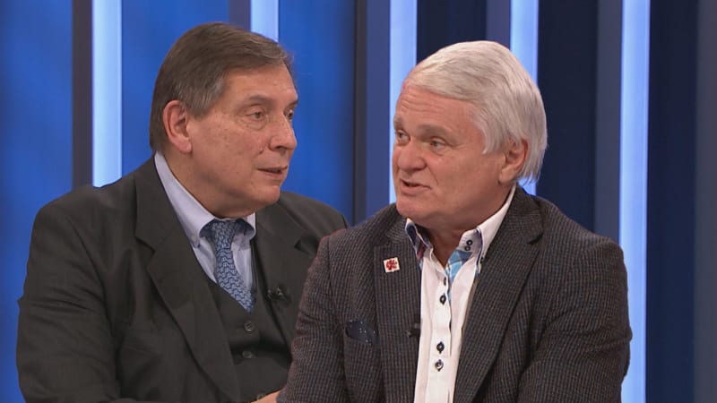 Babiš nechodí s Mikulášem, glosoval Paroubek. Tlustý radil, co by měl premiér pochopit