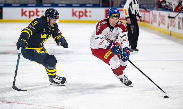 ONLINE: Česko - Švédsko 0:2. Urputný boj o prvenství, zvyšuje Petersson
