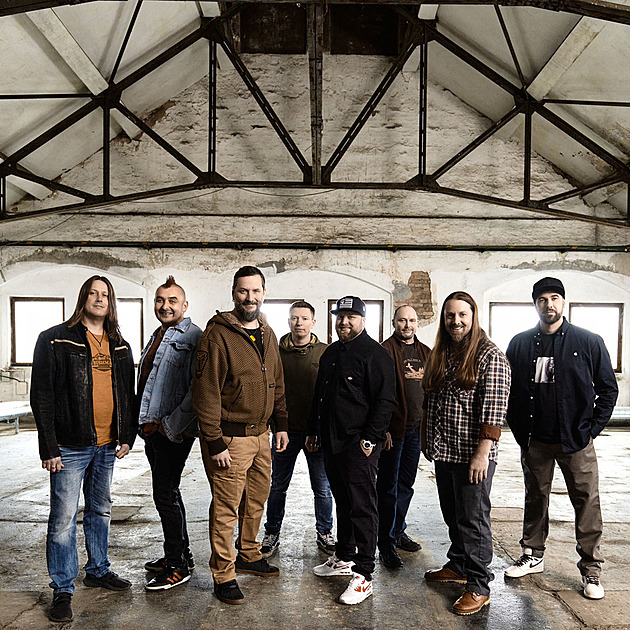 V padesáti to jde pomalu. Divokej Bill má dvojitou platinu, chystá turné i album