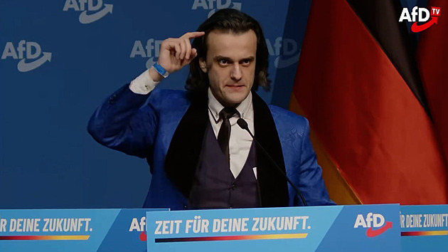 Řečnil jako Hitler, teď poprvé promluvil. Proč mě chtějí z AfD vyloučit? nechápe