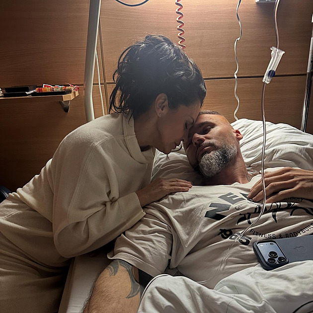 Nebolelo to, přišli na to náhodou, říká přítel Lucie Bílé o nálezu na mozku