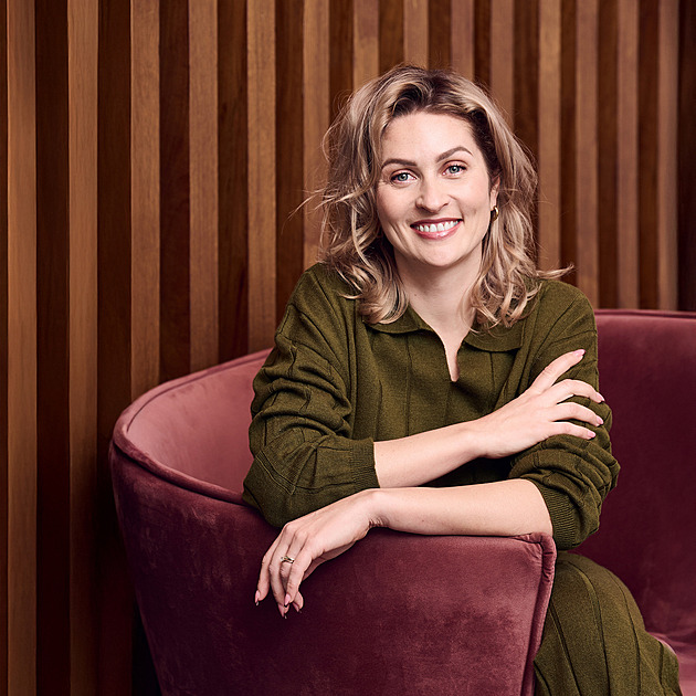 Zatraceně dobrá rada: Zaplaťte nejdřív sobě, vysvětluje finanční expertka