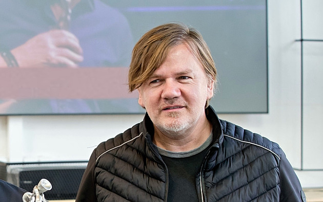 Tenhle idiot napsal Vodu živou? nechápali na Slovensku. Michal Hrůza vzpomíná