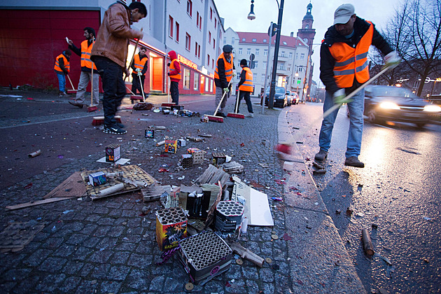 Po Silvestru uklidíme. Němečtí muslimové  Merzovi předvedou, jak mění ráz měst oni
