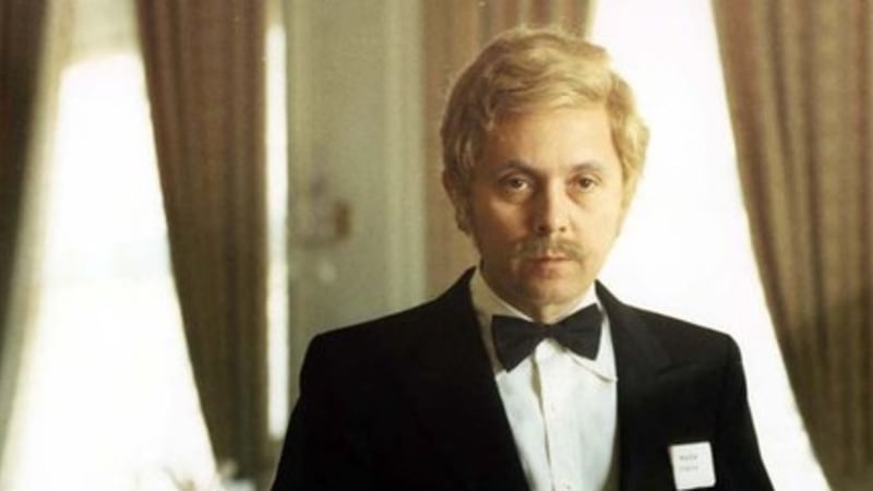 Vrchní, prchni. Menšíka i Bohdalovou cenzoři vystřihli