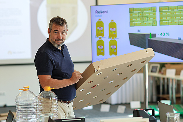 Dvojitá dna krabiček skončí. EU se zaměří i na zásilky, vysvětluje expert