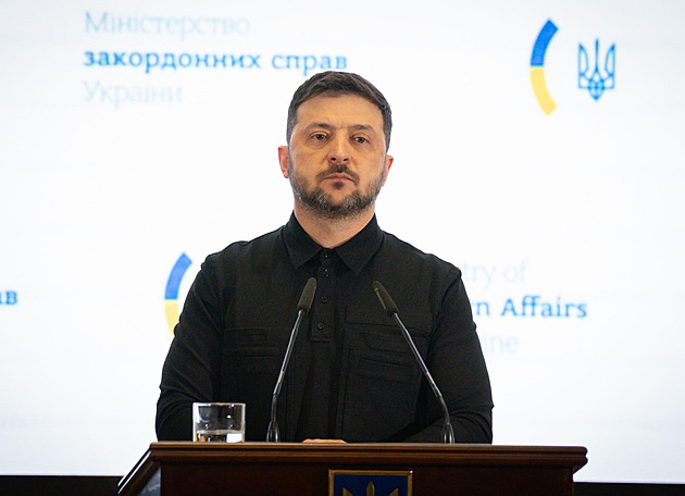 Zelenskyj chce změnit ministra obrany. Kdo má nahradit Šmyhala?