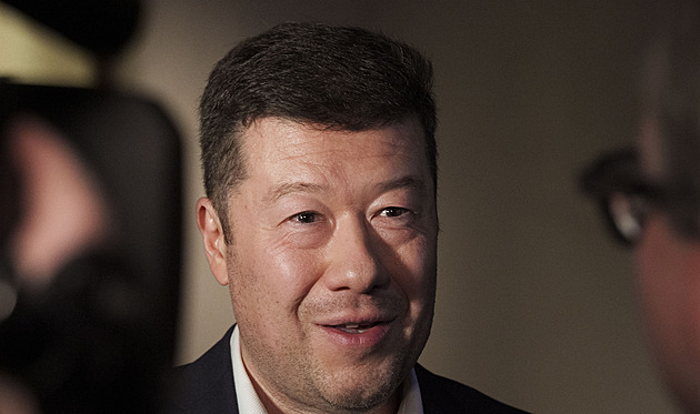 Opozice už sbírá podpisy na hlasování o odvolání Okamury, musí jich mít aspoň 80