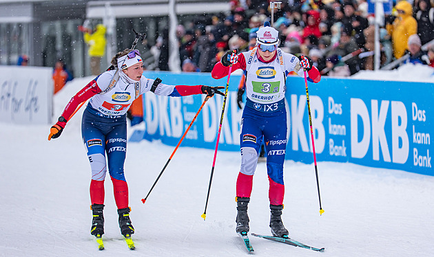 Biatlon ONLINE: Poslední štafeta před olympiádou. Jislová předává sedmá