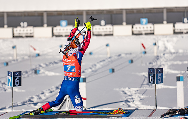 Češi se odstřelili z čela, zaujali ale běžecky. Štafetu v Ruhpoldingu ovládla Francie