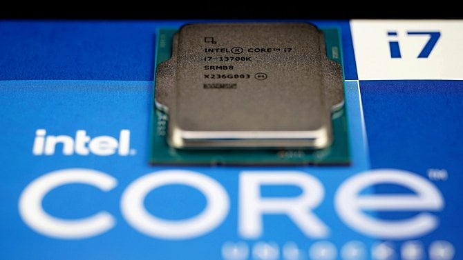 Intel vydává procesory bez E-Core a láká na předvídatelný výkon. Ale běžný člověk je nedostane