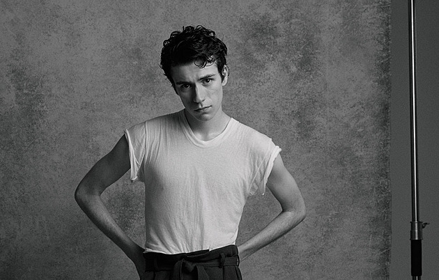 Máme letos šanci v Eurovizi? Daniel Žižka představuje klip ke své soutěžní písni