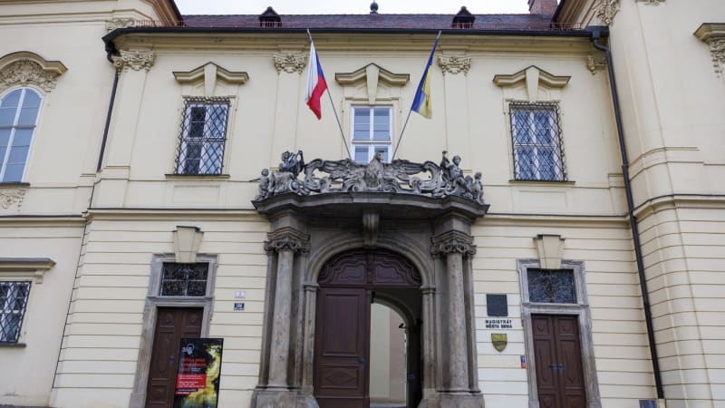 Kdo bude vládnout v krajských městech? Podívejte se, jak se rodí městské koalice