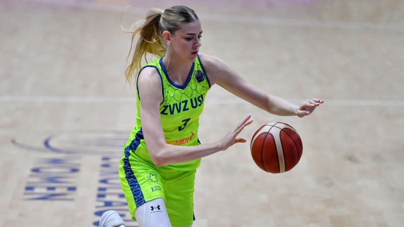 Basketbalistky USK jedou do Polska pro další výhru. Pomoci jim má i hvězdná Francouzka